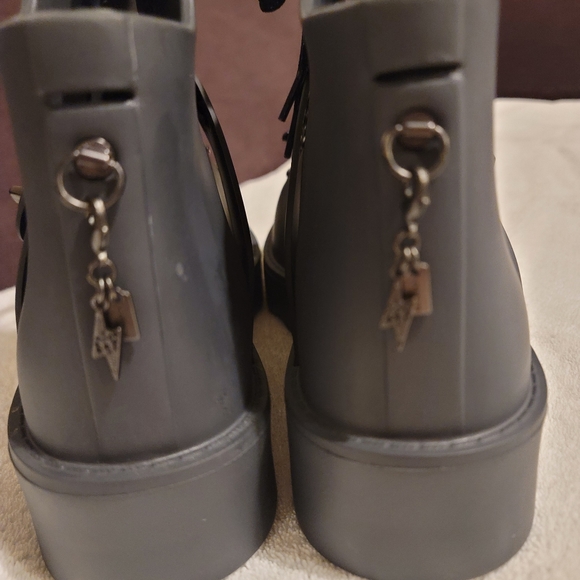Brand new coach boots - Picture 6 of 7